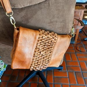 Milo leather purse